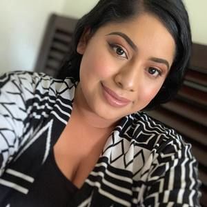 Meet your Posher, Magda